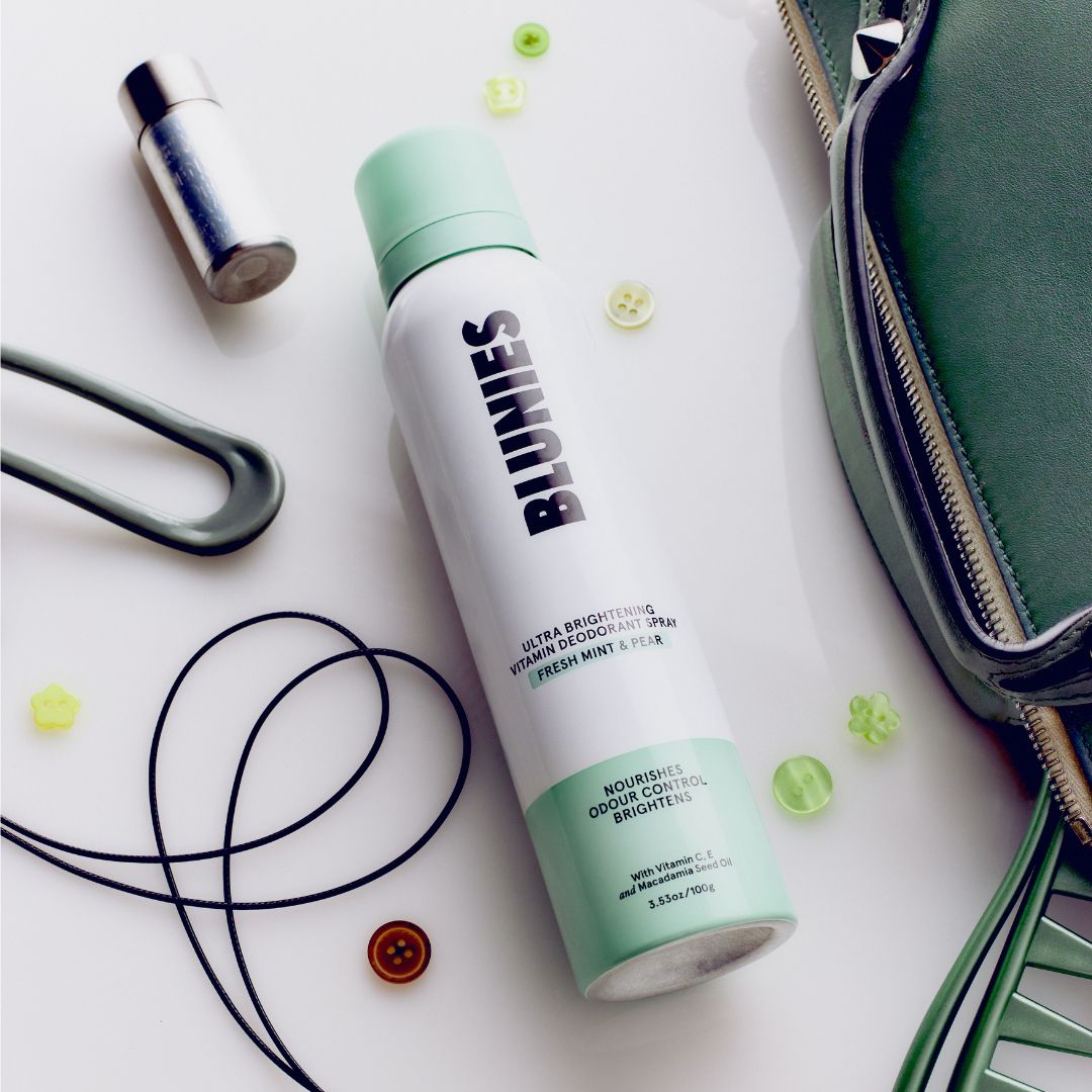 Ultra Brightening Vitamin Deodorant Spray - Fresh Mint & Pear